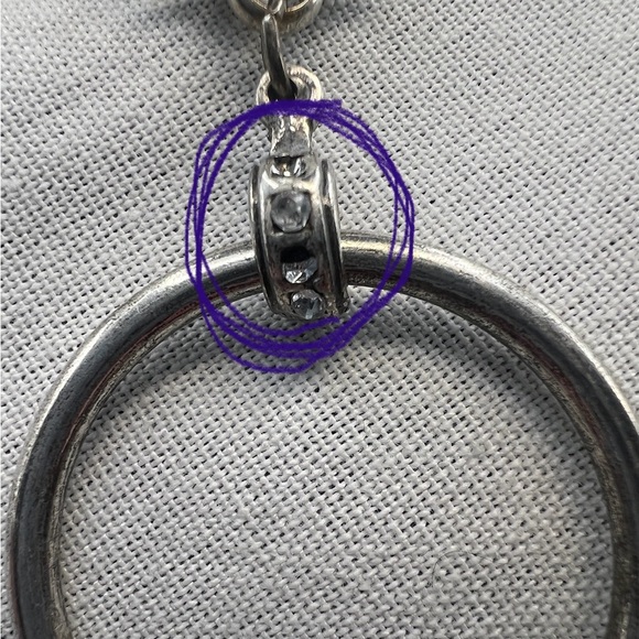 Chico's seahorse, jadeite, seashell long pendant silver tone necklace - Picture 14 of 14